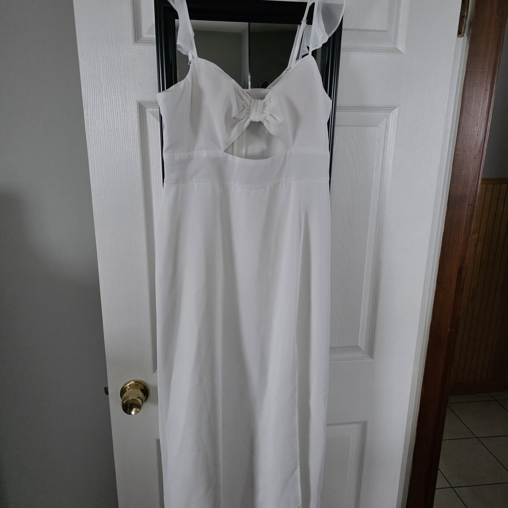 Lulu's White Dress